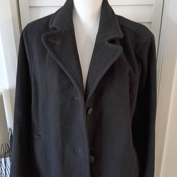 L.L. Bean Women's Long Black Lambswool Button Down Lined Classic Coat 1X - Picture 6 of 8